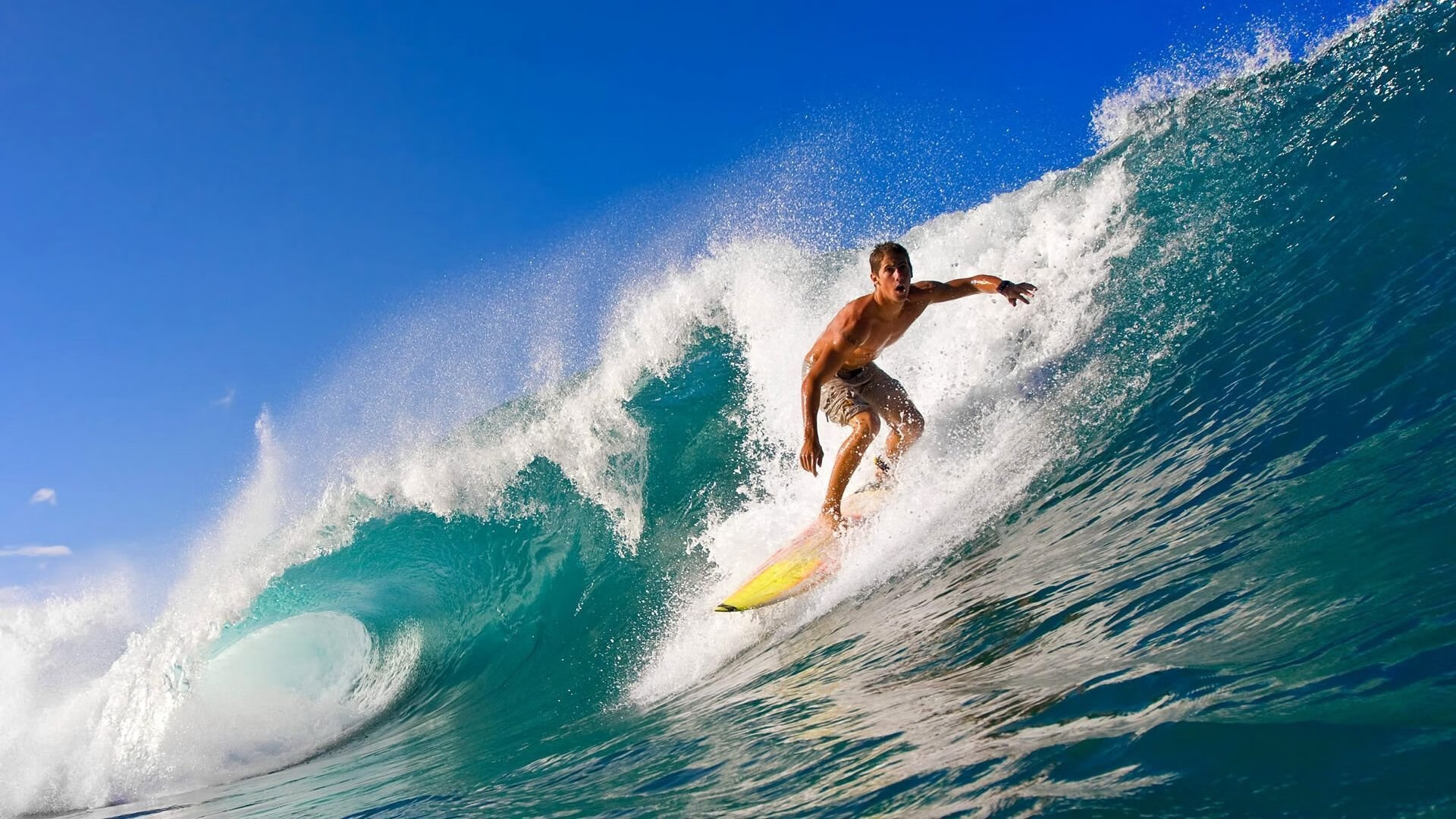 2025赛季最精彩的单圈盘点